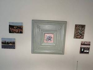 lot 267 image: Kitchen Wall Dcor
