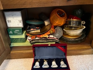 lot 275 image: Dining Hutch Bottom Right Shelf Contents