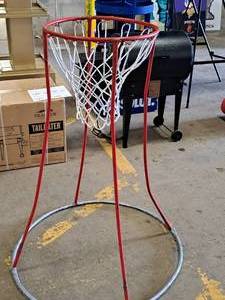 lot 761 image: 48 Basketball Hoop