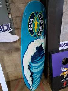 lot 768 image: Kona Brewing Co. Surfboard Dcor