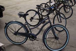 lot 798 image: Huffy Cranbrook 22 Ladies Single-speed Street Bike 17 Frame