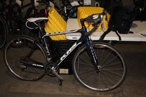 lot 842 image: KHS 24 Mens Racing Bike 20 Blue Frame
