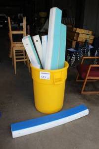 lot 533 image: Lot of  Foam Curbs