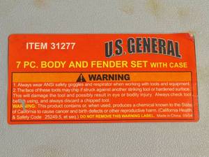 lot 72 image: U.S. General 7 PC. Body and Fender Set