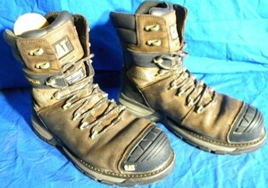 lot 267 image: USED CAT Footwear Mens 8 Excavator Superlite Nano Toe Waterproof Insulated Composite-Toe Work Boot  Wide Size 9