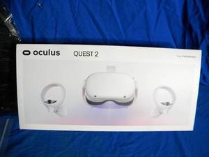 lot 122 image: New - Open Box Oculus Quest 2 128GB VR Gaming Headset with Carry Bag (($609.99)) - Power Cycles Off After Start-Up