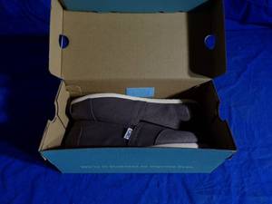 lot 120 image: Brand New Toms Womens ALPARGATA Ash Canvas - Size 6.5