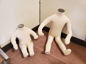 lot 1 image: Lot of 2 Small Bendable Mannequins