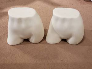 lot 16 image: Lot of 2 HIp Forms