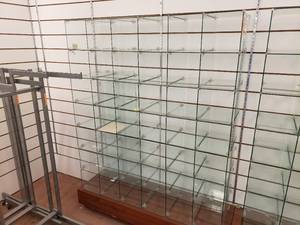 lot 61 image: 42 Glass Cube Display with Base