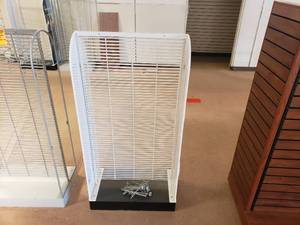 lot 70 image: Display Unit with Hooks