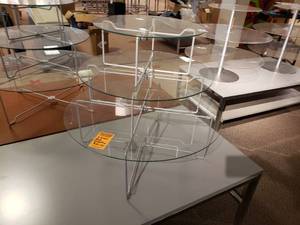 lot 95 image: 3 Tier Glass Table Display