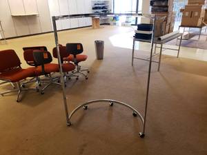 lot 134 image: Semi Circle Display Rack