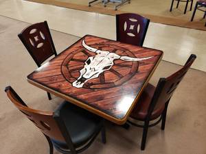 lot 156 image: Restraunt Table and Chairs