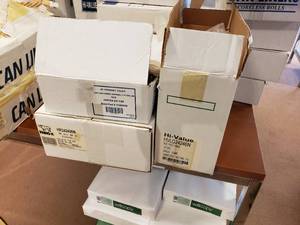 lot 187 image: 24 x 24 and 24 x 23 Trash Liners