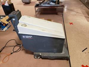 lot 205 image: Advance UHSB 20 Floor Buffer