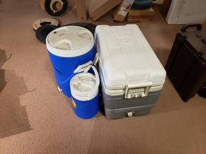lot 215 image: Coolers