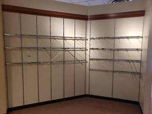 lot 244 image: Hooks, Brackets and Rails of these 2 units.