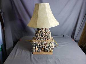 lot 4 image: Handmade Fireplace Lamp