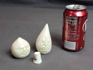 lot 34 image: Droplet Salt and Pepper Shakers, Porcelain Thiimble