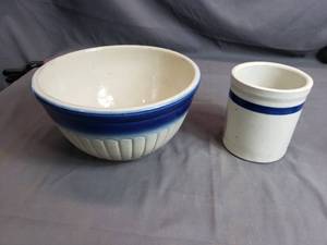 lot 54 image: Stoneware Bowl and Container
