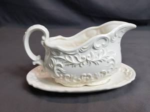 lot 57 image: White Napcoware Gravy Boat Japan