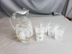 lot 61 image: Glass Etched Pitcher and Etched Glasses