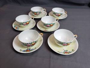 lot 68 image: Noritake Bone China Cups and Saucers