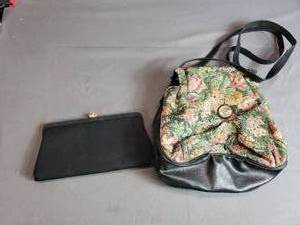 lot 93 image: Purse and Hand Bag