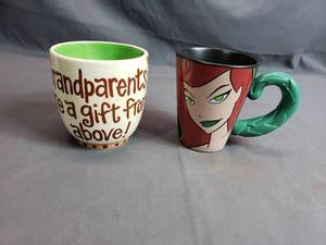 lot 94 image: Grandparents and Poison Ivy Coffee Cups