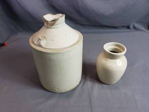 lot 101 image: Hymans Snuff Stoneware and Moonshine Jug with Broken Handle