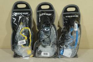 lot 8 image: 3 Cressi Snorkel Sets