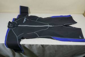 lot 16 image: Cressi Lido 2mm Wet Suit -Ladies XXL6