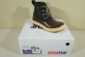 lot 132 image: Xtratuf Womens 6 Legacy Legacy Lace -Size 9, Brown