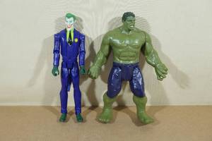 lot 196 image: The Hulk and Joker Action Figures