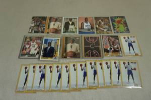 lot 220 image: Basketball Cards - Allen, Shaq, Penny, Mutombo, Mashburn