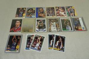 lot 221 image: Basketball Cards - Cassell, Gugliotta, Laettner, Rider, Marbury