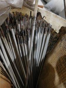lot 25 image: Bucket of Welding Rods