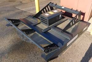 lot 7 image: 72 Skid Steer Mower Attachment