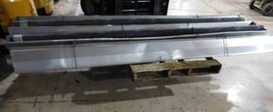 lot 37 image: Radiant Tube heater, 30 100,000 BTU
