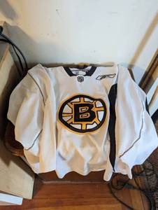 Boston Bruins Jersey