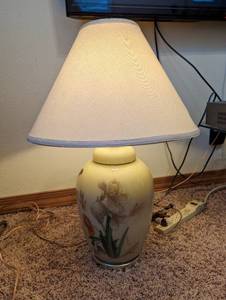 Asian Inspired Vintage Table Lamp