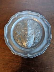 Metal Decorative Plate