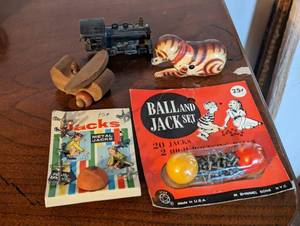 Collection Of Vintage Childrens ToysGames