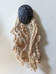 Primitive Cast Metal And Rope Decorative Wall-Hanging