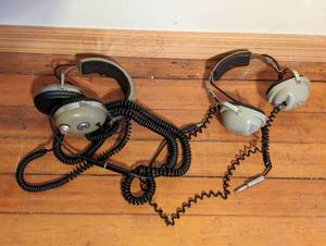 Two Pairs Of Headphone