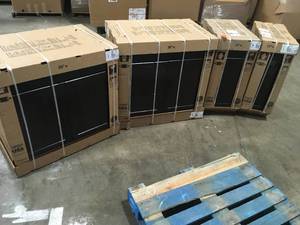Lot of Assorted Kitchen Cabinets   Customer Returns See Pictures