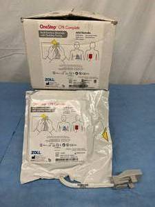 MSRP $1800  2 Cases (8Case) NEW OneStep Complete Resuscitation Electrodes for ZOLL M, R, &amp X Series Defibrillators Expiration 324