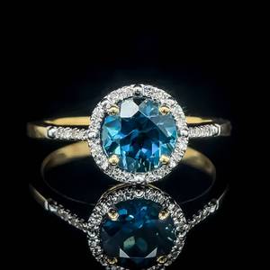 New 1.60 Carat Stunning London Blue Topaz & Diamond Halo Ring in 14k Yellow Gold $1,999 Retail
