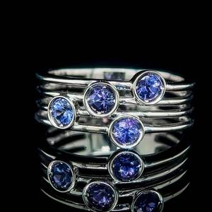 Round Tanzanite Bezel Bubble Quad Wire Split Band Modern Estate Ring in 14k White Gold $2,400 Retail